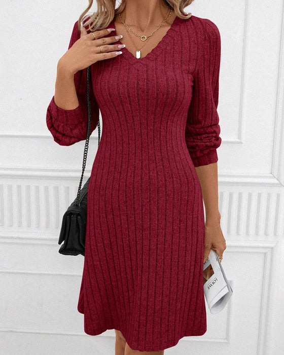V-neck ribbed solid color dress