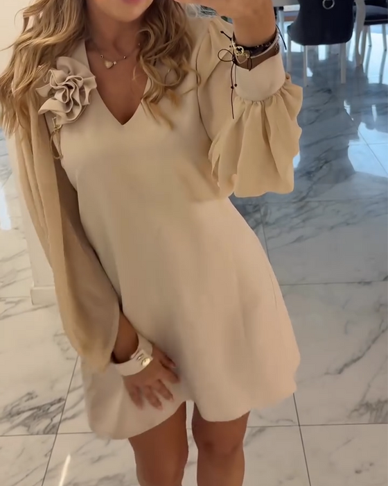 Three-Dimensional Flower V-Neck Lantern Sleeve Dress