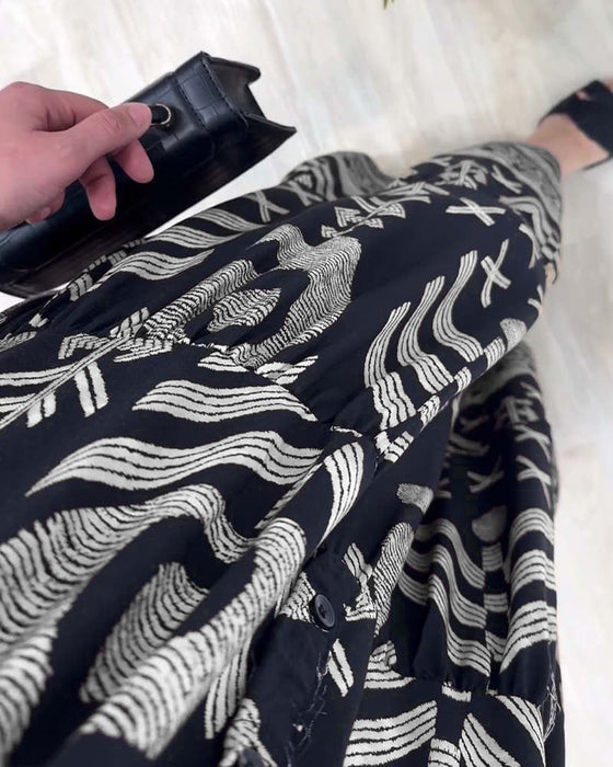 V-neck long-sleeved printed dress