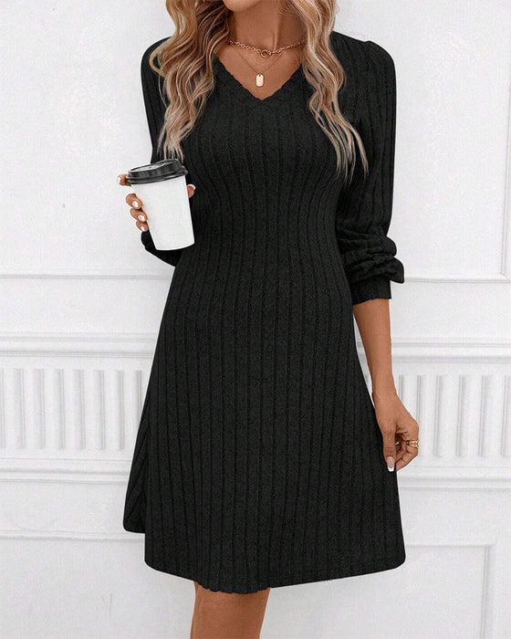 V-neck ribbed solid color dress