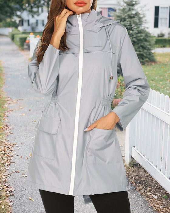 Solid color hooded outdoor coat