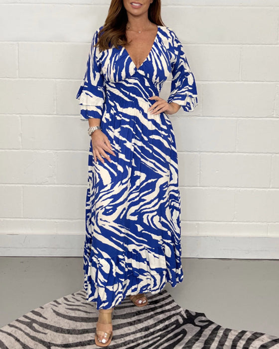 V-neck 3/4 sleeve dress