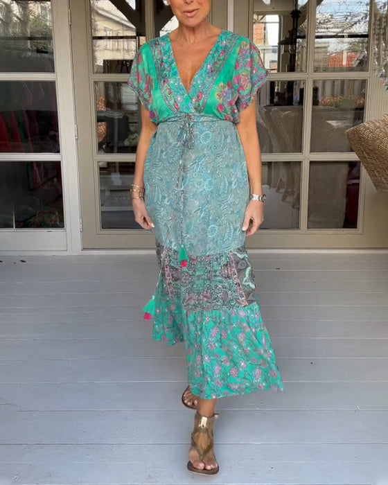 V-neck printed elegant dress