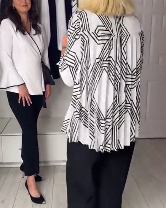 Contrast print pleated casual top