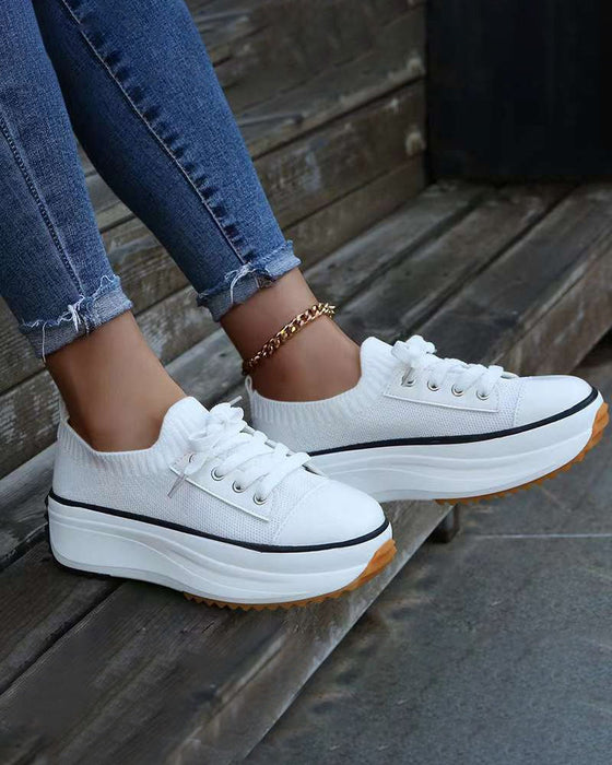 Casual thick-soled breathable lace-up sneakers