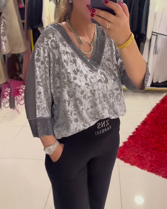 V-neck printed casual blouse