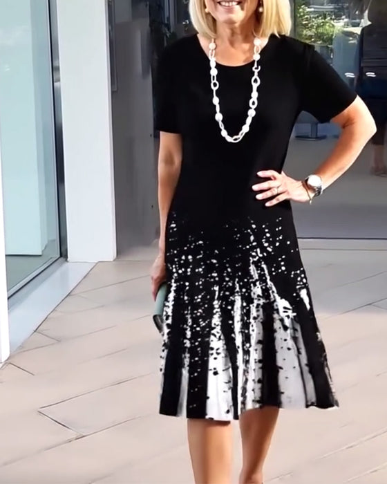 Temperamental Commuter Print Dress