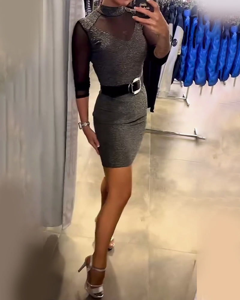 Elegant Solid Color Long-Sleeved Dress