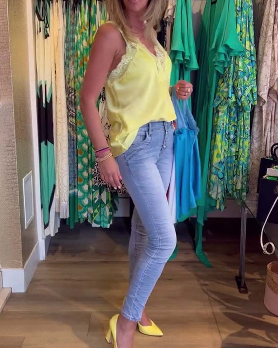 Spliced lace solid color camisole