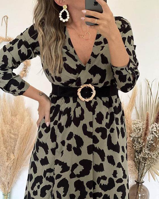A-Line dress with slit and Leopard print