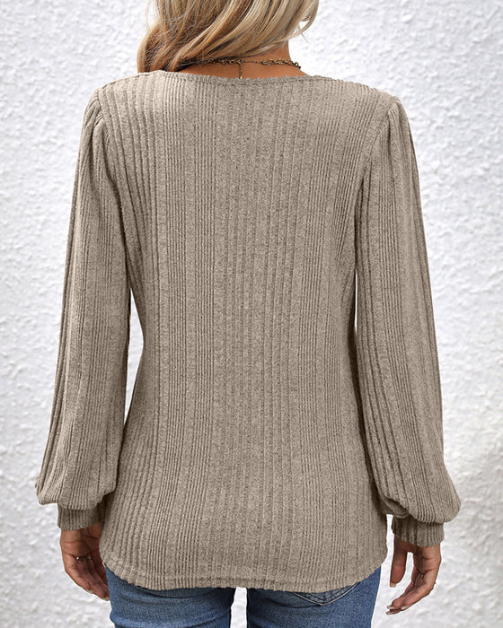 Square top with lantern sleeves