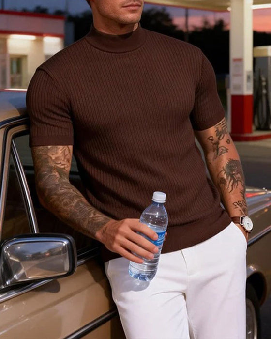 Mock Neck Men‘s Short Sleeve T-Shirt