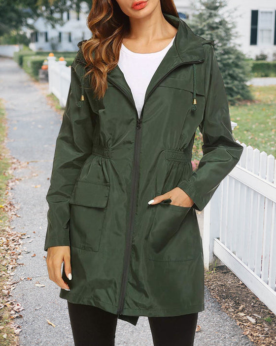 Solid color hooded outdoor coat
