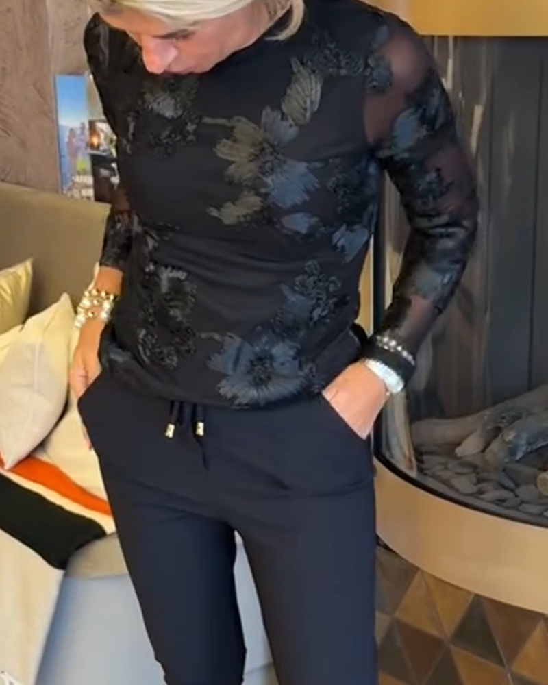 Stylish Round Neck Long-Sleeved Top