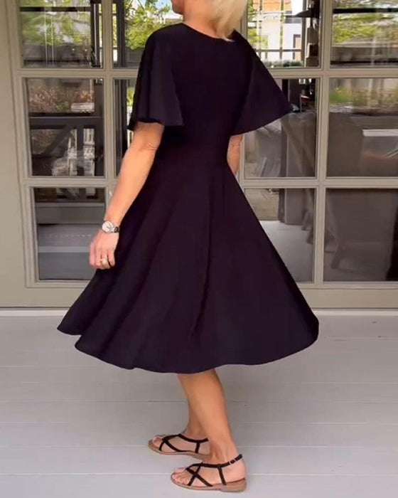 Solid color V-neck waisted butterfly sleeve casual dress
