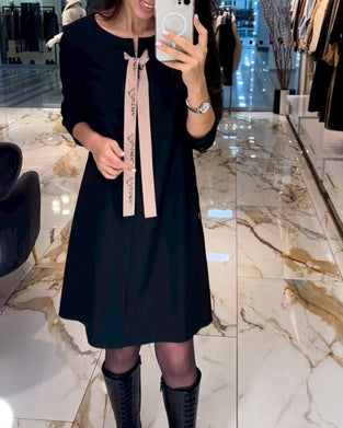 Elegant knee length dress with straps