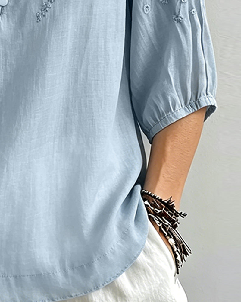 Embroidery 3/4 Sleeve Solid Color Blouse