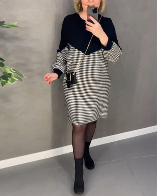 Chic Color Block Dress with Plaid