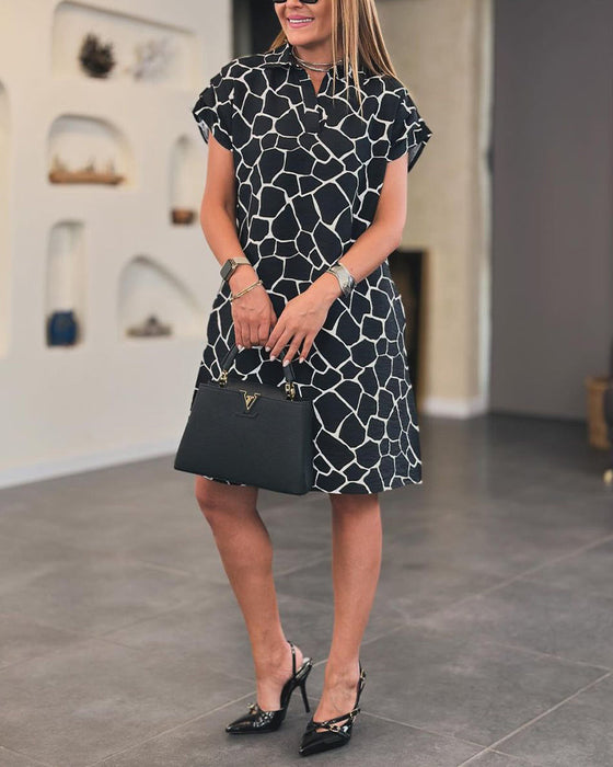 Lapel geometric print dress