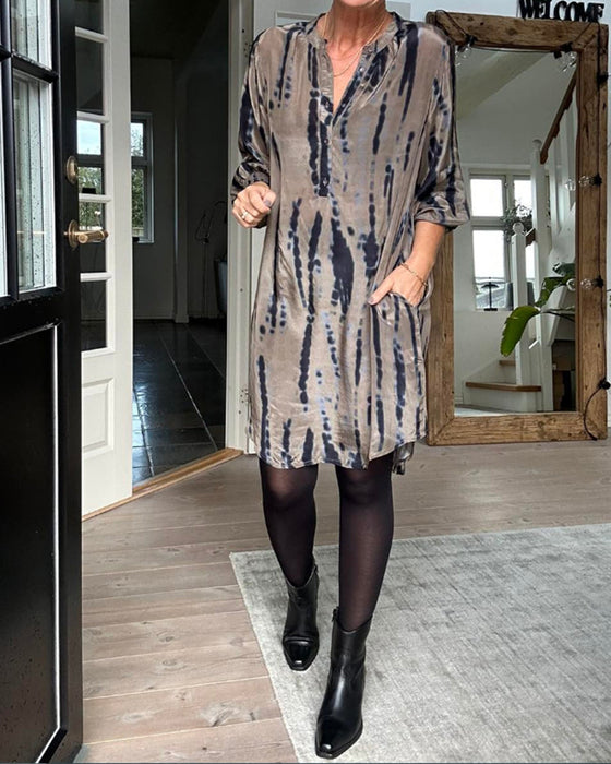 Printed V-neck long-sleeved dress