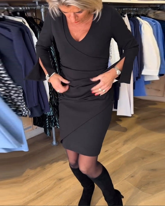 V-neck flare Sleeve dress