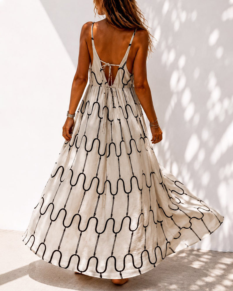 Black and White Wavy Stripe Spaghetti Strap Dresses