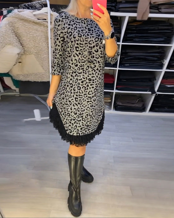 Leopard print slimming dress