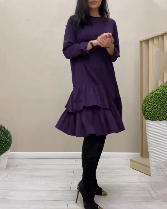 Gentle ruffled knee-length dress