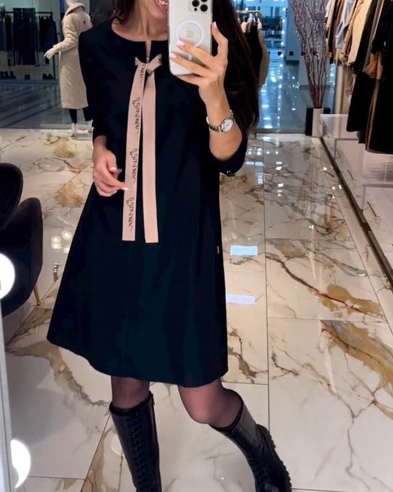 Elegant knee length dress with straps