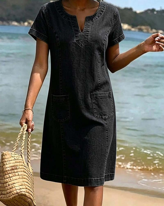Relaxed Sheath Pocket Small V-Neck Dress
