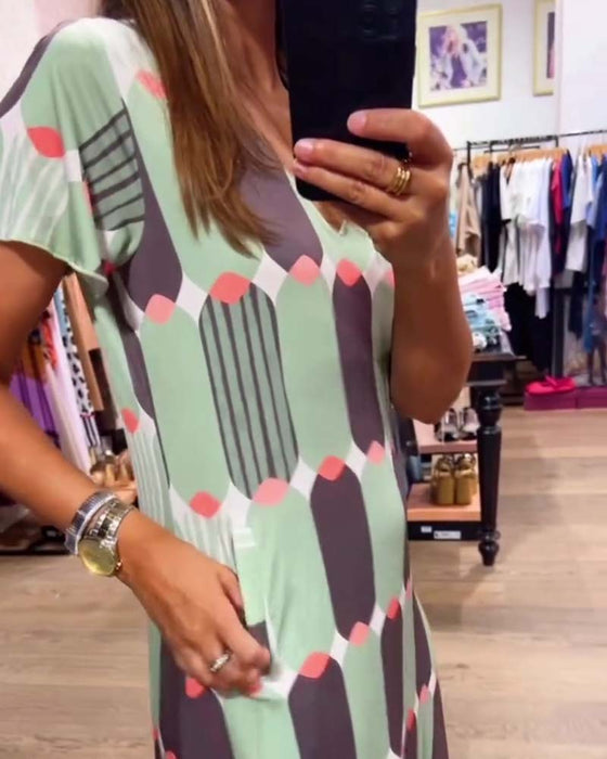 V-Neck Short Sleeve Full Skirt Dress
