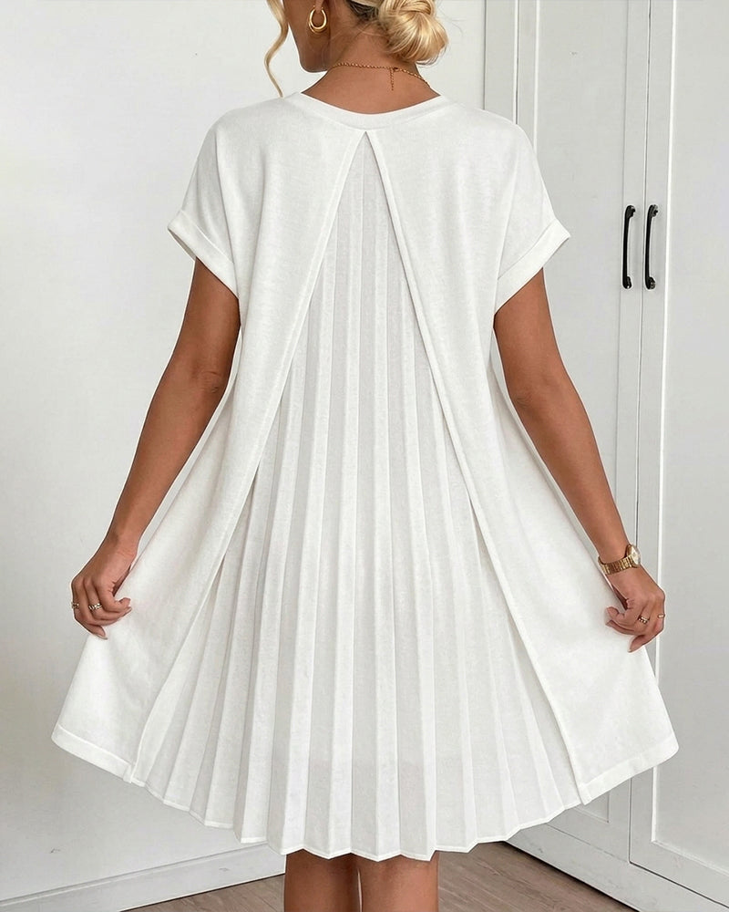 Pleated Short-Sleeved V-Neck Dress