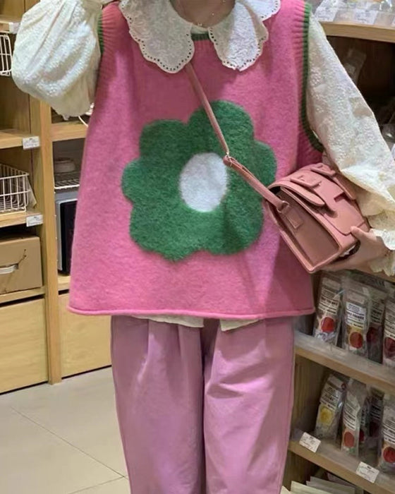 Round neck floral sweater vest