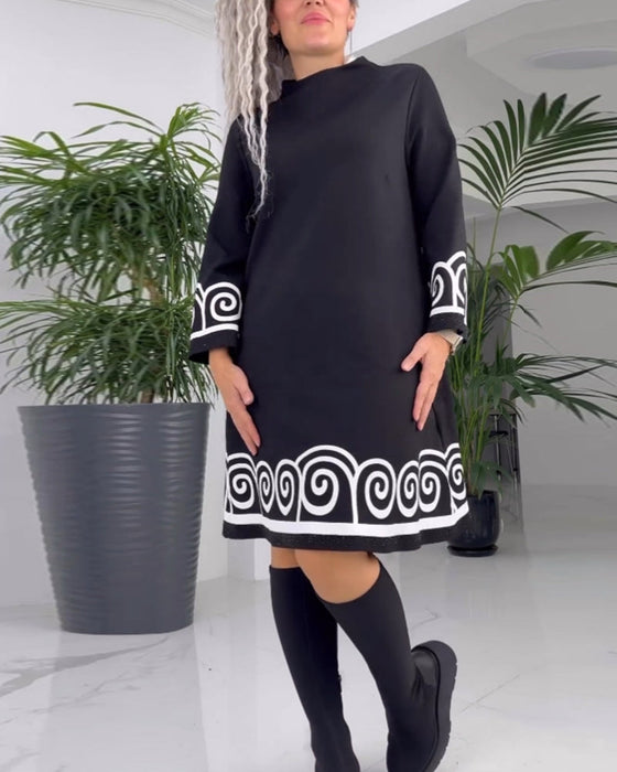 Wave pattern long sleeve dress
