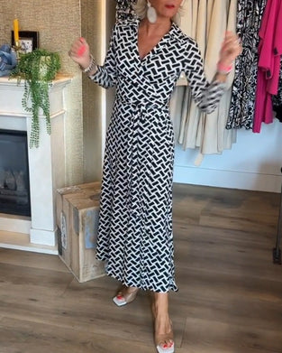 Slim fit printed dress