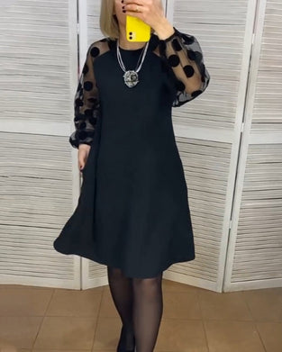 Elegant polka dot pattern dress