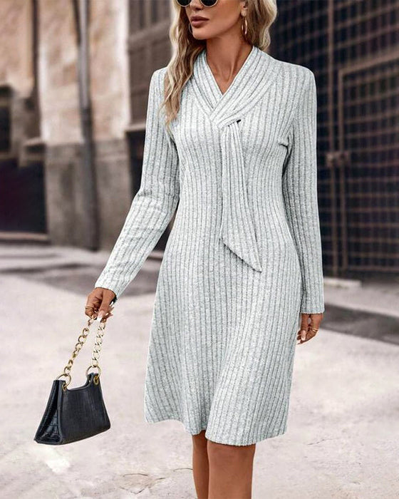 Elegant Solid Color Dress with A-Line