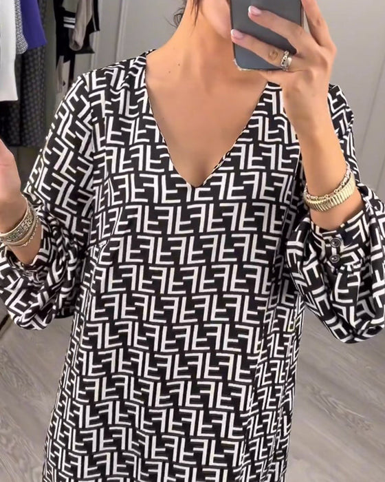 Printed geometric long-sleeved dress