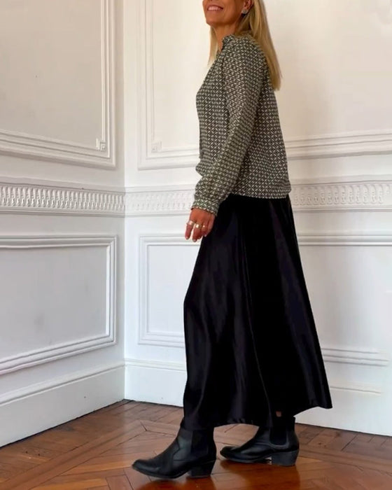 V-neck geometric print casual blouse